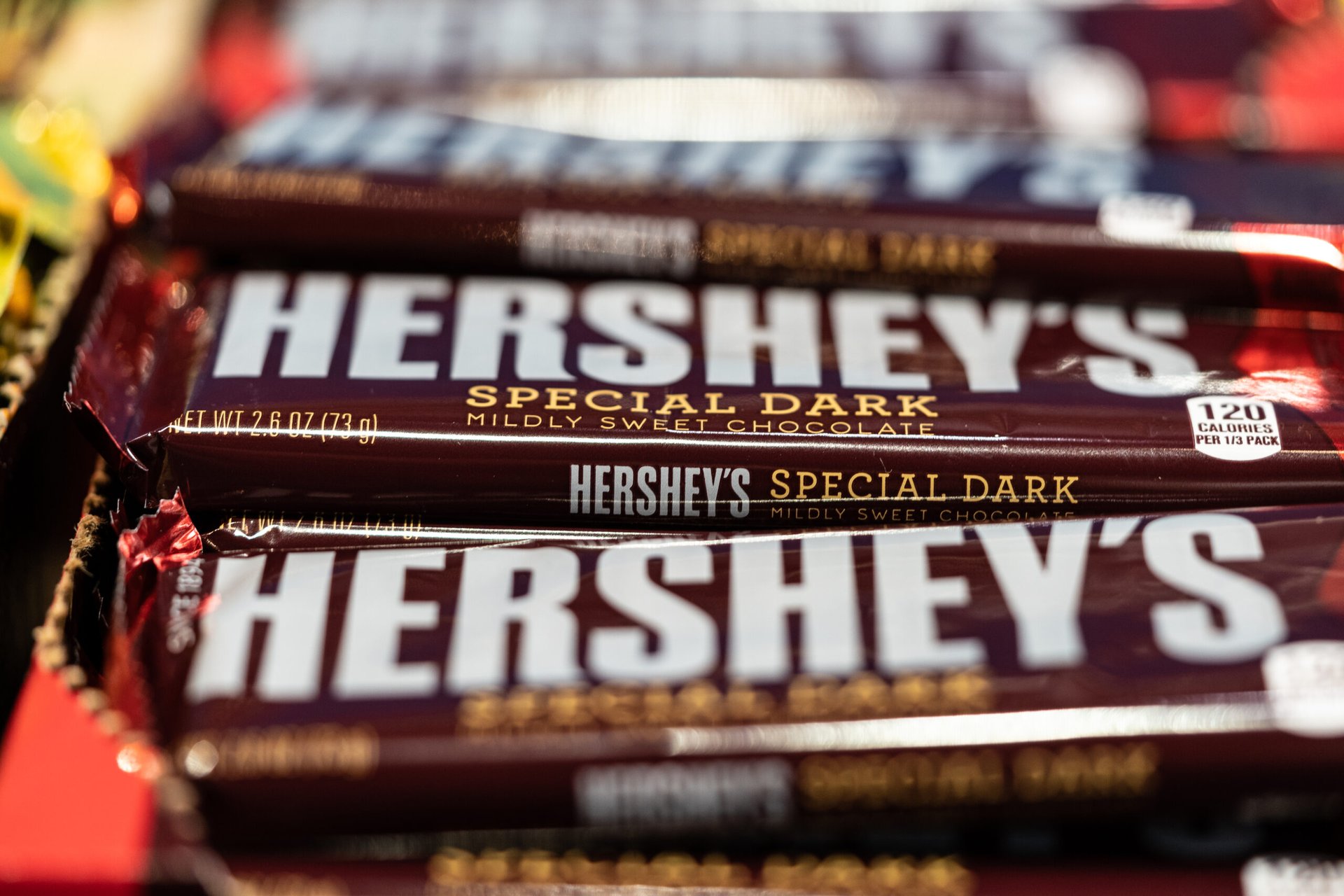 Hershey's Special Dark chocolate bars