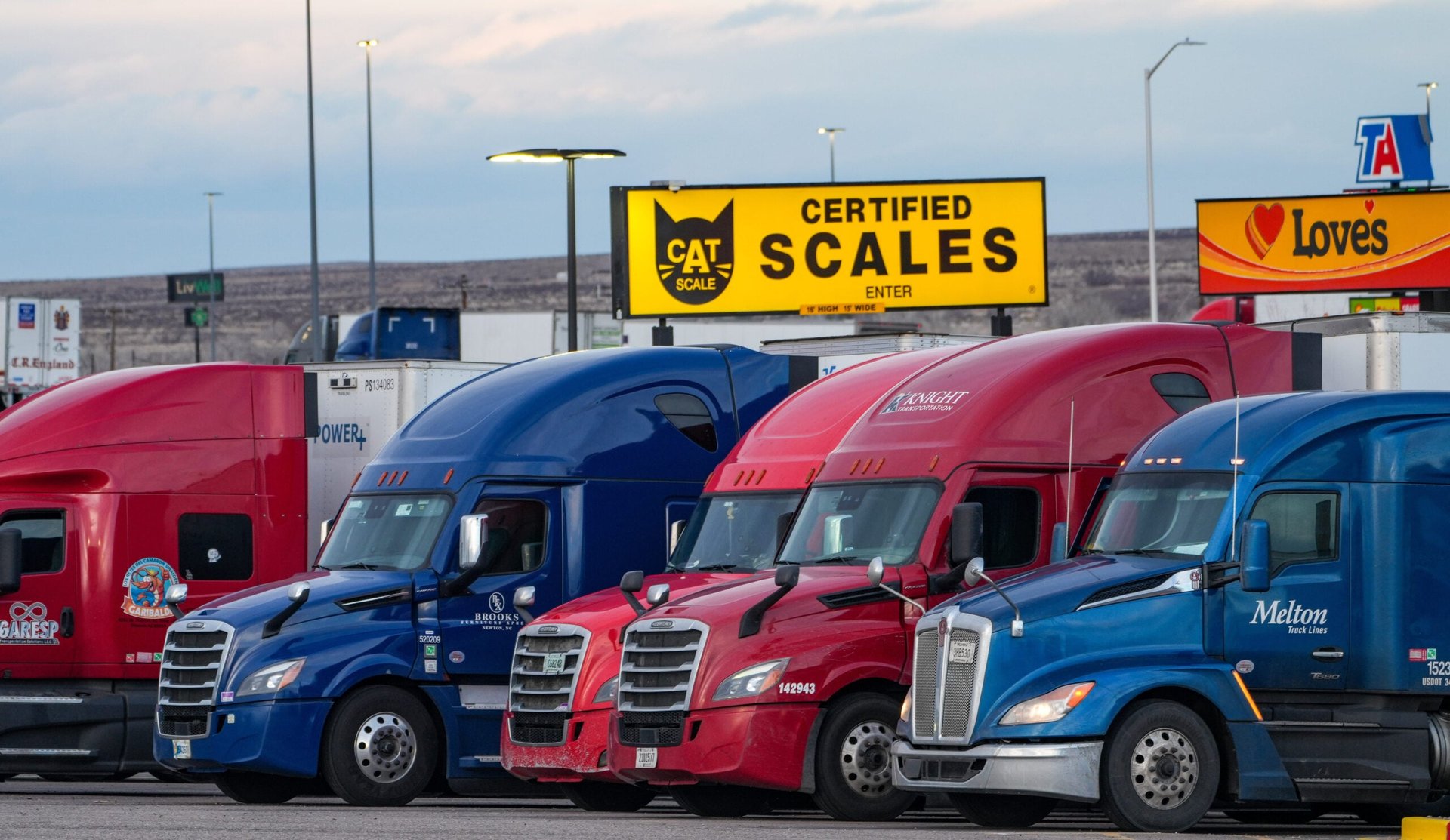 Thousands of Truckers, Targeted by Trump, Could Lose Licenses Thousands of Truckers, Targeted by Trump, Could Lose Licenses