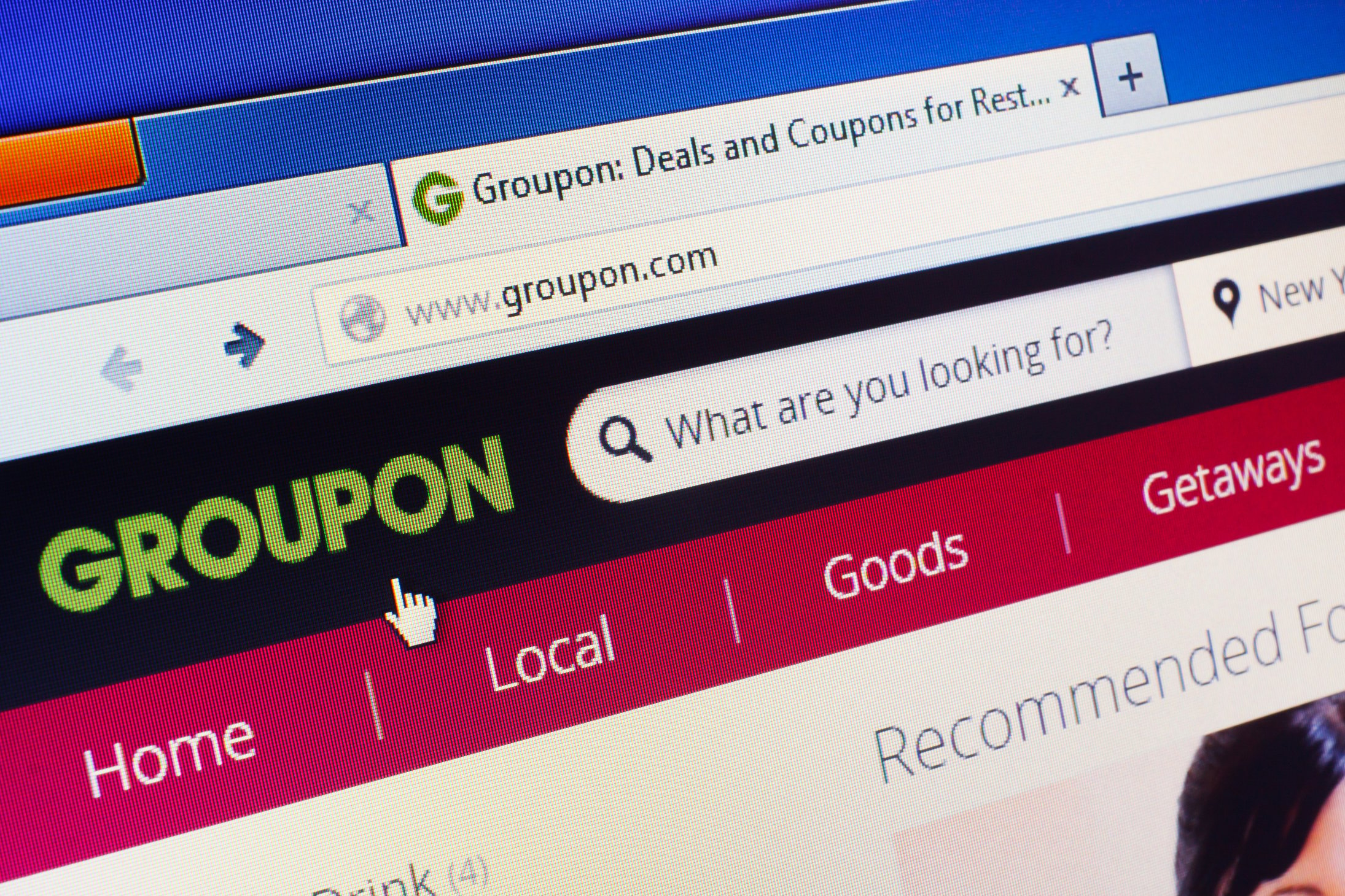 Deal com. Groupon.