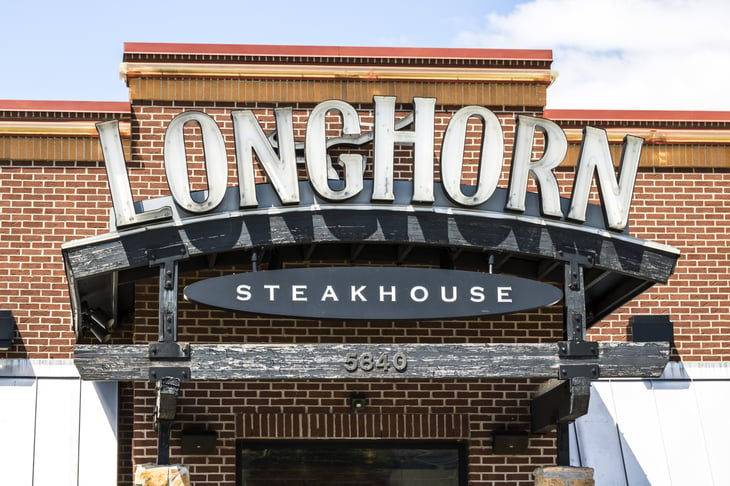 Longhorn Steakhouse entrance