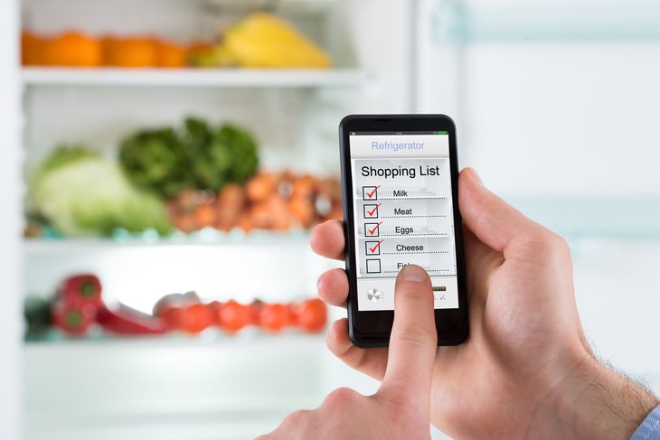 Shopping list on cellphone