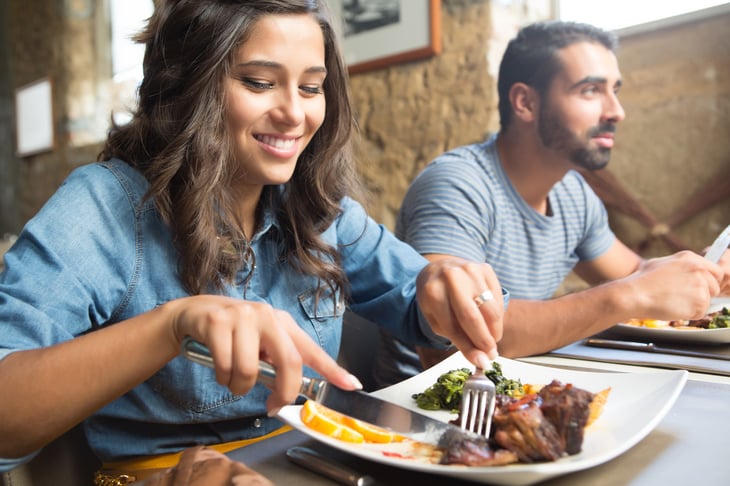 couple in restaurant