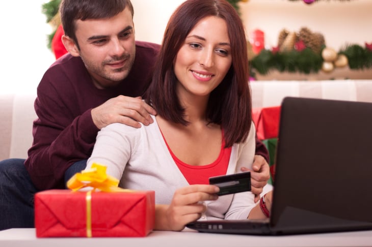 Holiday shopping online