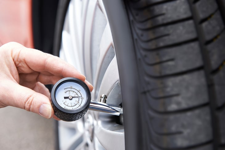 Tire pressure gauge