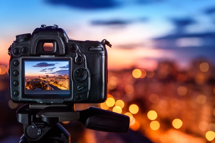 Digital camera aimed at a city view