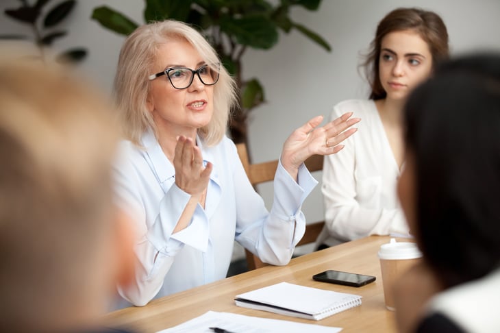 Senior consult