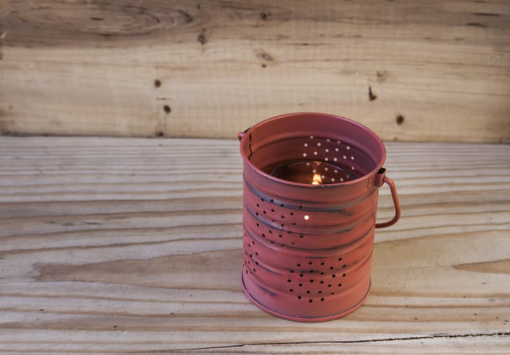 DIY tin can lantern