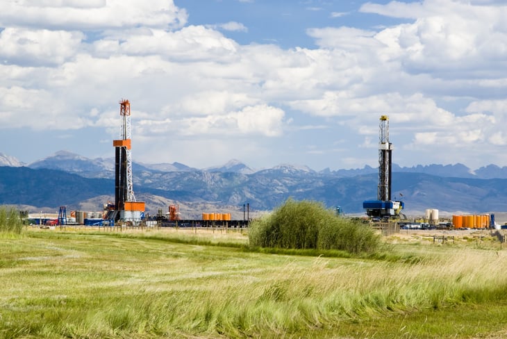 Wyoming oil rigs