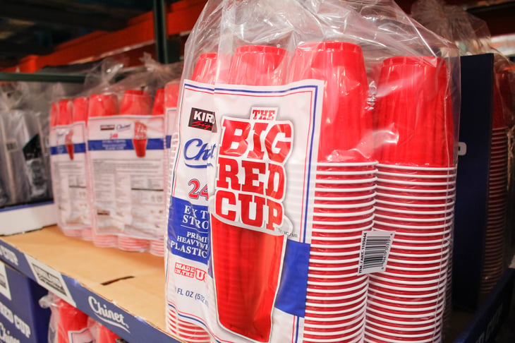 Costco Kirkland plastic red chinet cups