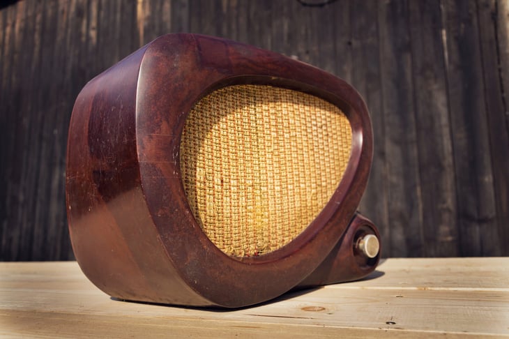 Vintage bakelite radio