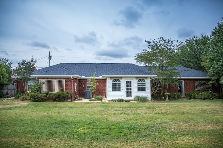 1980s style house