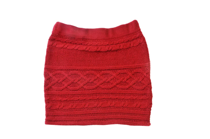 Red knitted mini skirt
