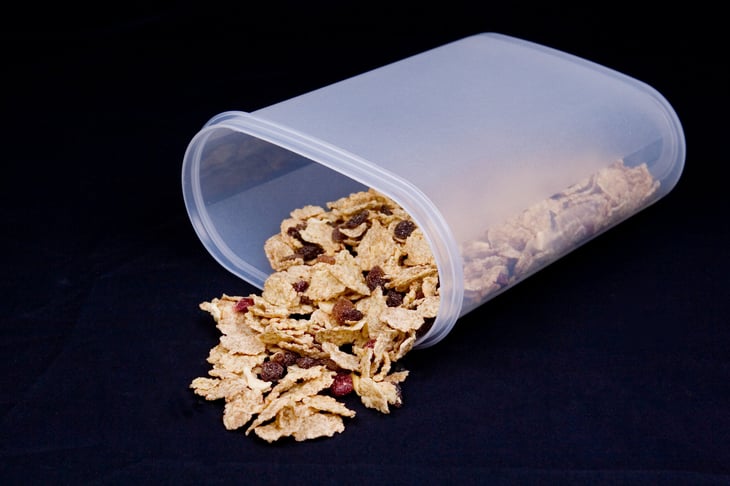 Reusable plastic cereal container