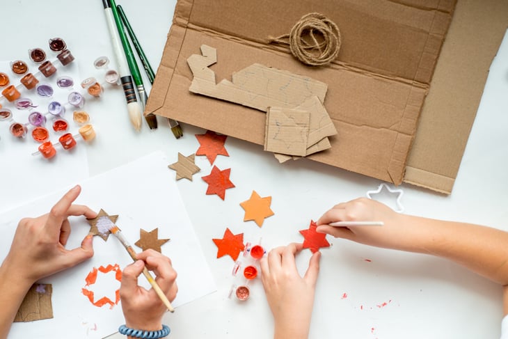 Making cardboard party decor