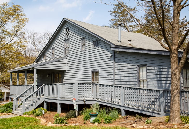 Home deck with wheelchair ramp access