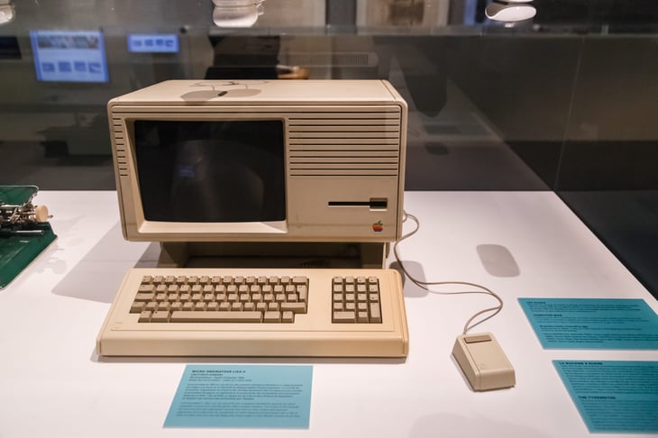 Apple Lisa 2 computer