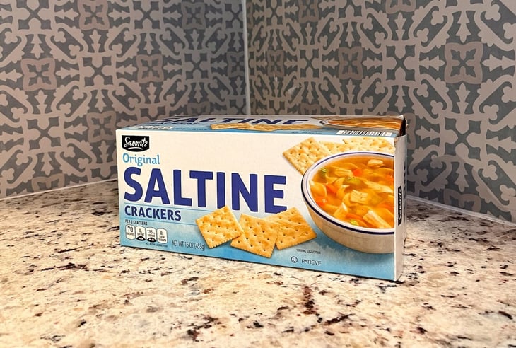 Aldi's Savoritz saltine crackers