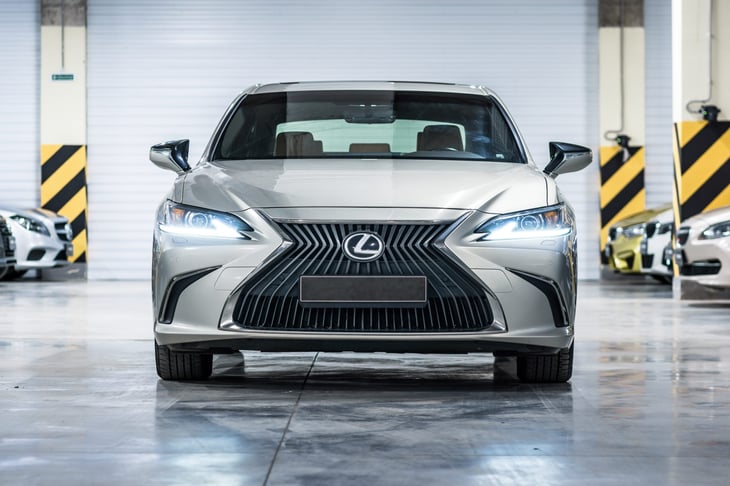 Lexus ES 250 VII
