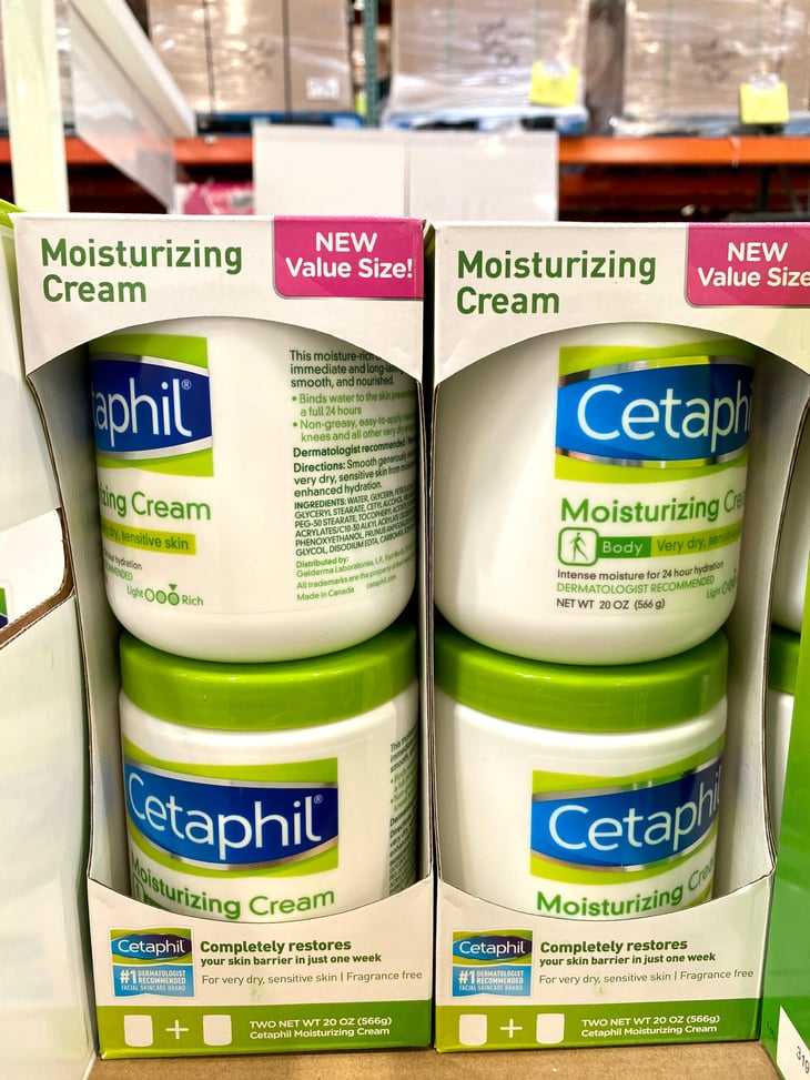 Cetaphil Moisturizing Cream moisturizer value size sold in bulk at Costco