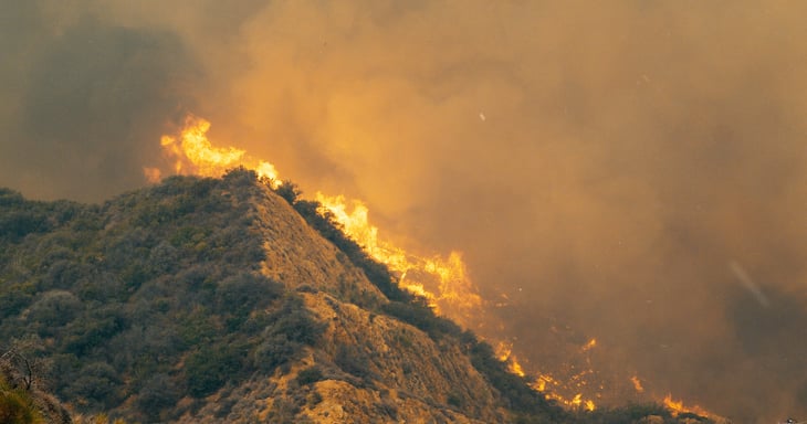 Woolsey Fire in 2018 near Kanan Road in California
