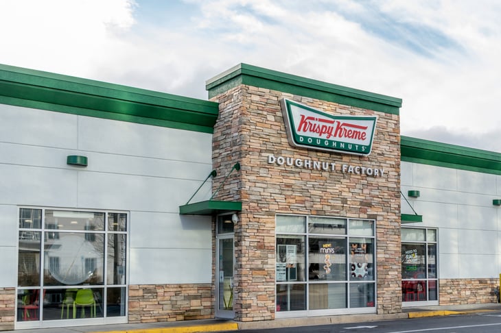 Krispy Kreme store in Charlotte, North Carolina, USA.