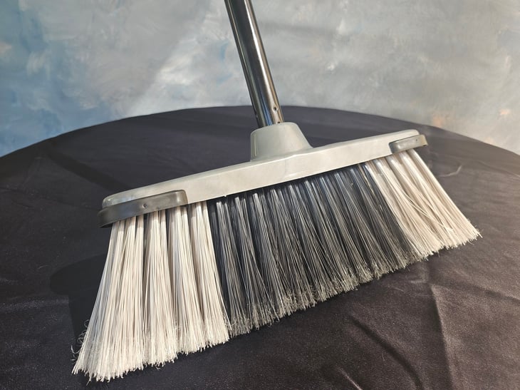 Broom head from Dollar Tree