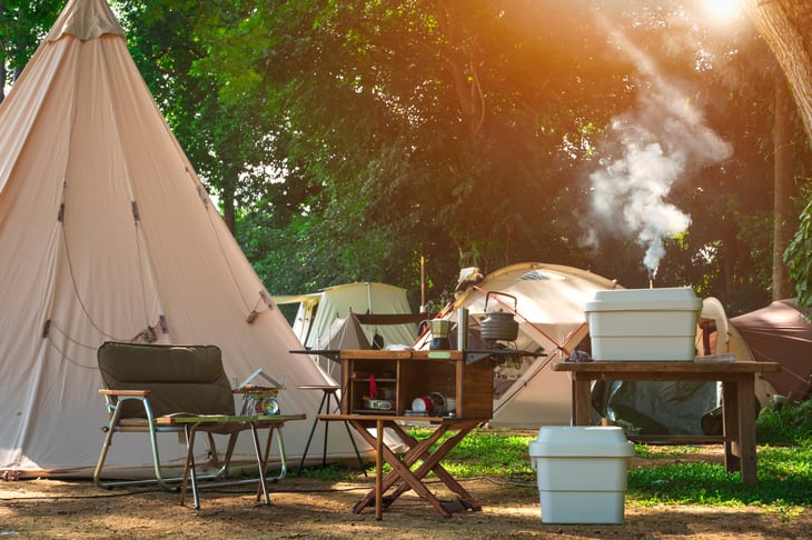 Vintage tents rustic scene