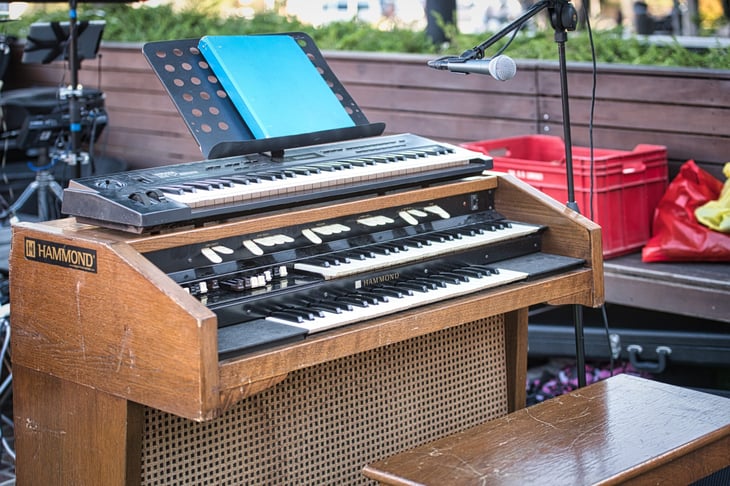 Original Hammond electric organ from the 1960s