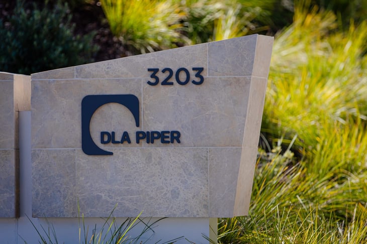 DLA Piper Sign Logo
