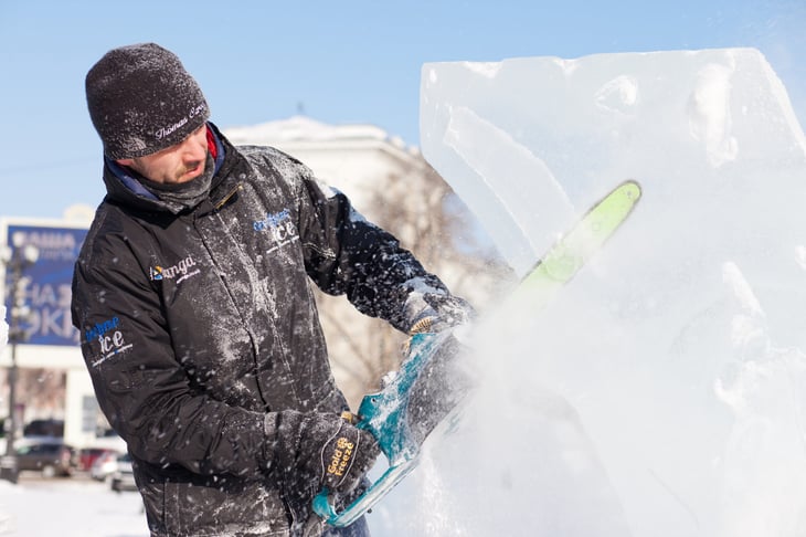 ice sculptor sculpture