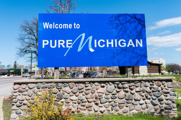 Welcome to Michigan sign