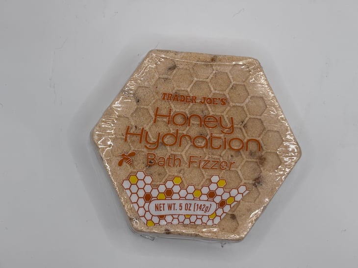 Trader Joe's Honey Hydration Bath Fizzer