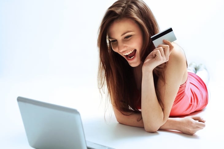 Woman w credit card