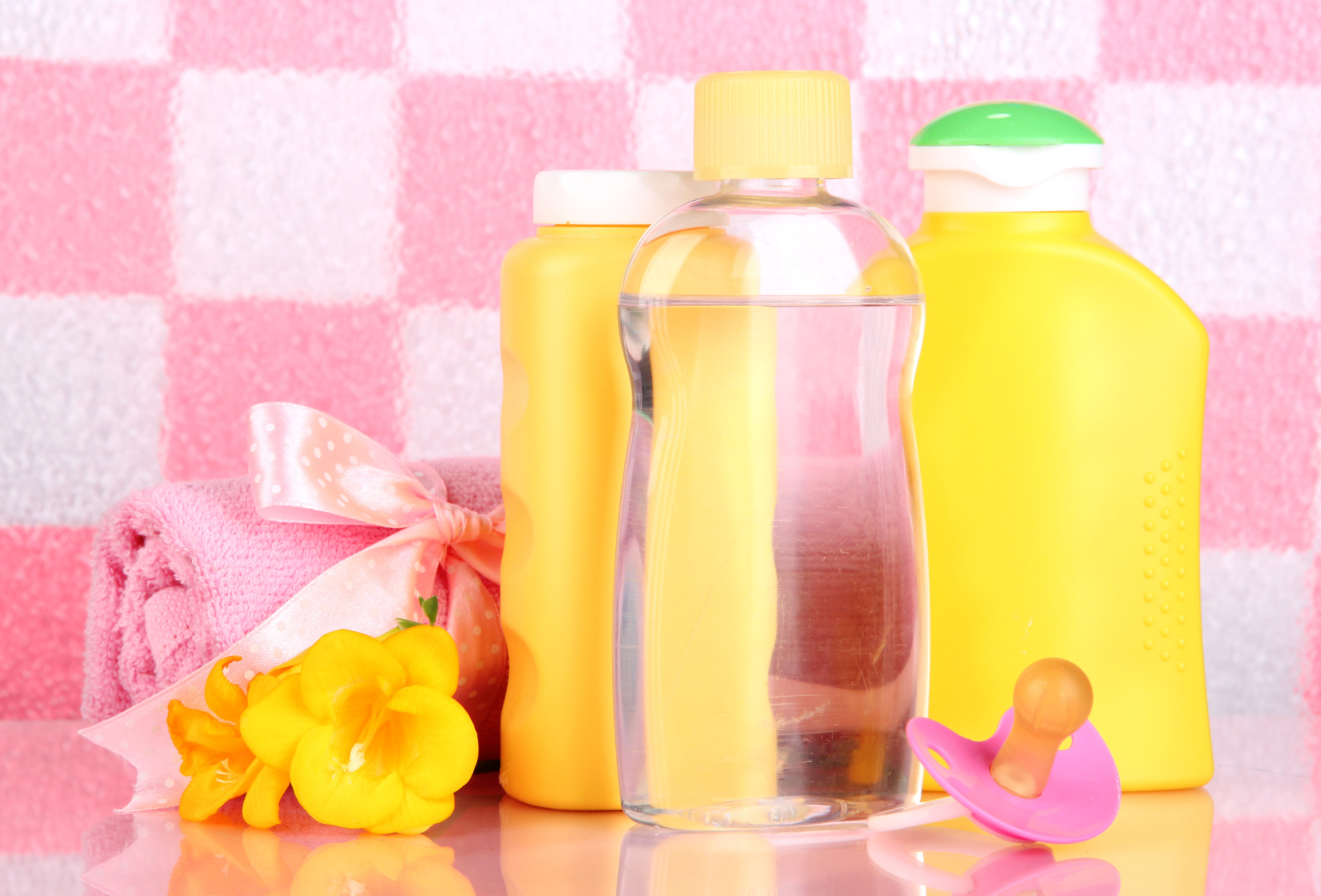 30 Household Uses for Baby Oil | Money Talks News